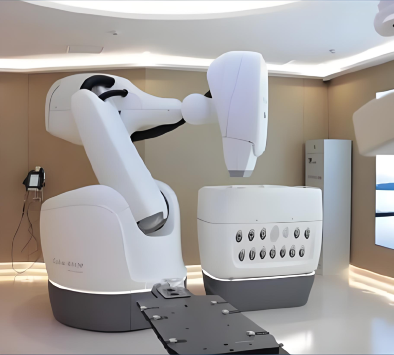 DAO BẮN SÓNG (CYBERKNIFE M6) ĐỘT PHÁ CÔNG NGHỆ XẠ TRỊ DIỆT KHỐI U KHÔNG XÂM LẤN